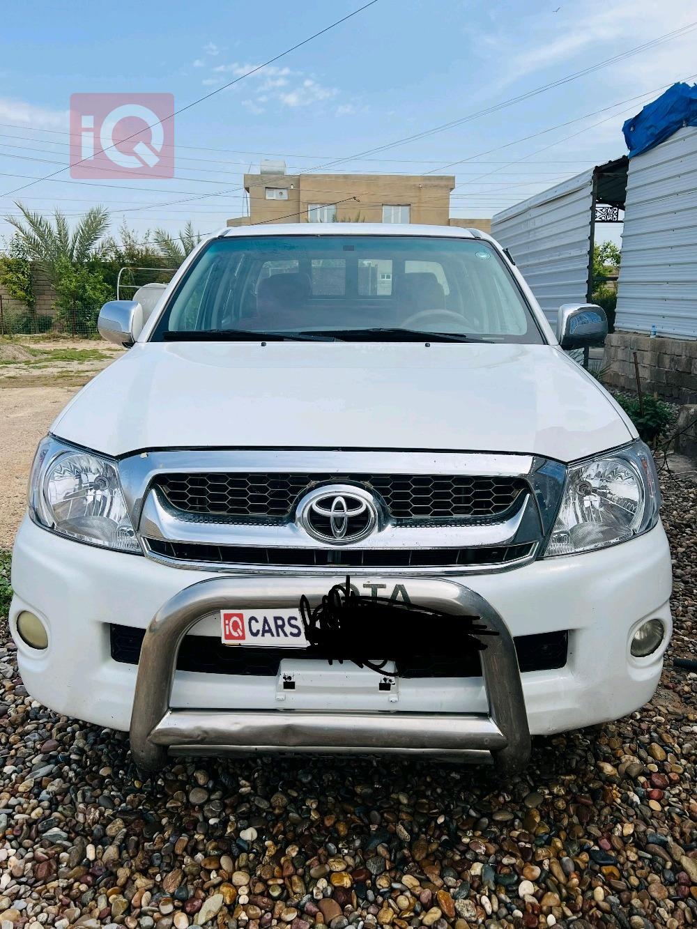 تويوتا هايلوكس